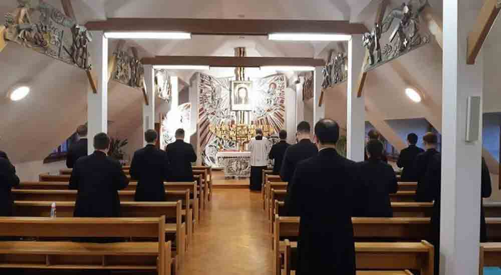 Diakoni proszą o modlitwę - w sobotę święcenia kapłańskie
