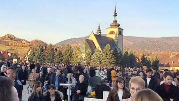 Uroczystość Wszystkich Świętych 2025